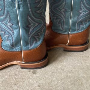 Tony Lama Cowhide Boots